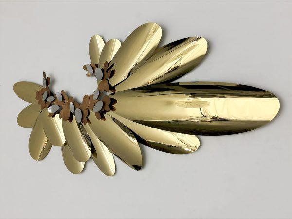 IMG_0708 Ascending Feather